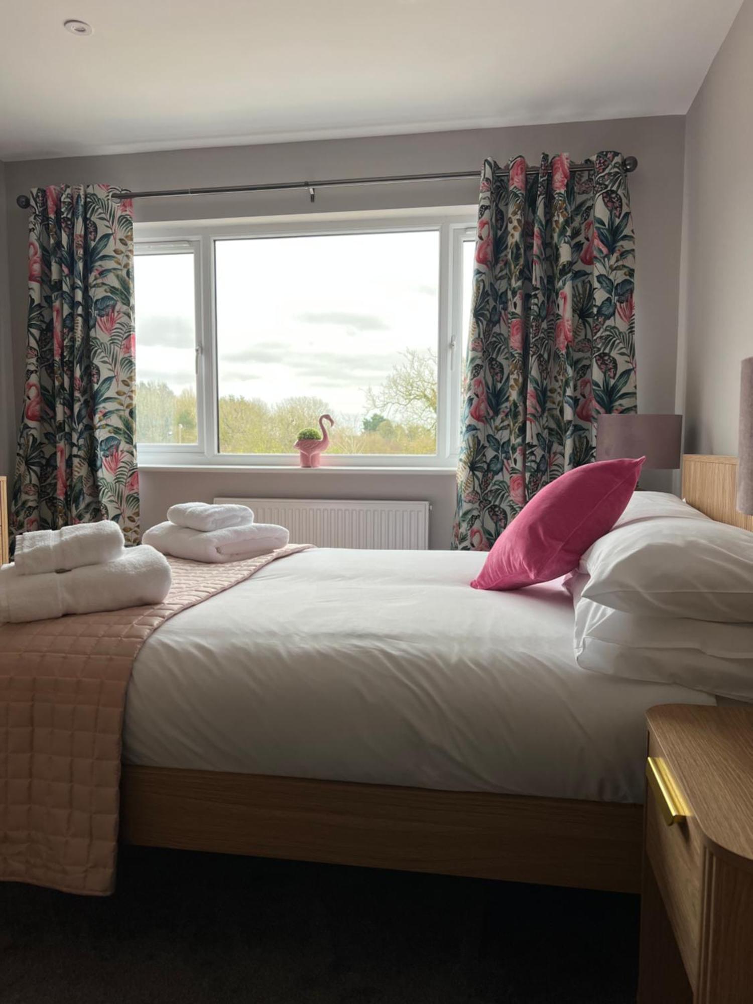 Вилла Brian'S Escape Driffield Экстерьер фото